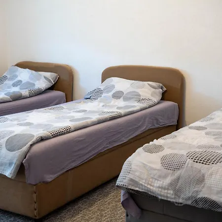 Kuca Bijela - Konjic * Polje-Bijela